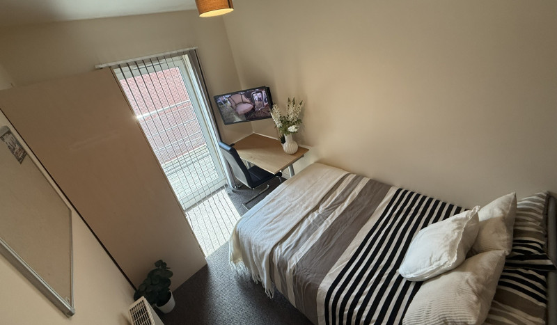 Bedroom 5 at 5 Broom Street